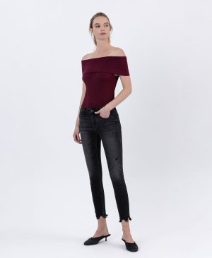 Noteworthy – Mid Rise Crop Distressed Hem Skinny Jeans