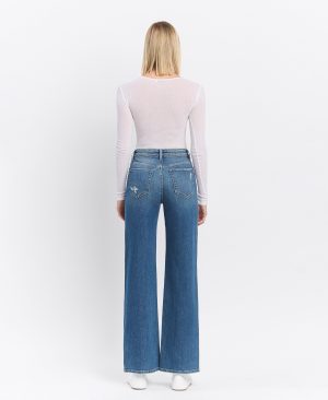 On Target – Super High Rise Wide Leg Jeans