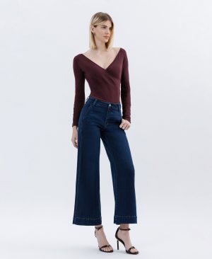 Unassuming – High Rise Ankle Wide Leg Jeans