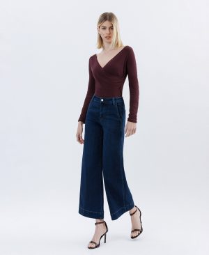 Unassuming – High Rise Ankle Wide Leg Jeans