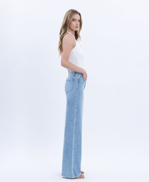 Advantageous – High Rise Full Length Wide Leg Jeans